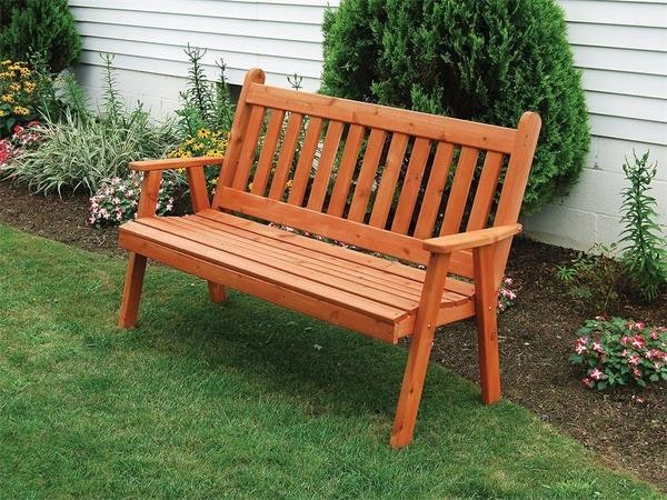 <p><strong>bench \ </strong>sit on the bench \ <strong>Is this bench free? </strong></p>