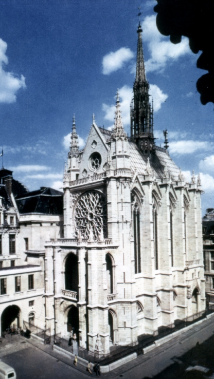 <p>What is this? Romanesque or Gothic? Where is it located?</p>