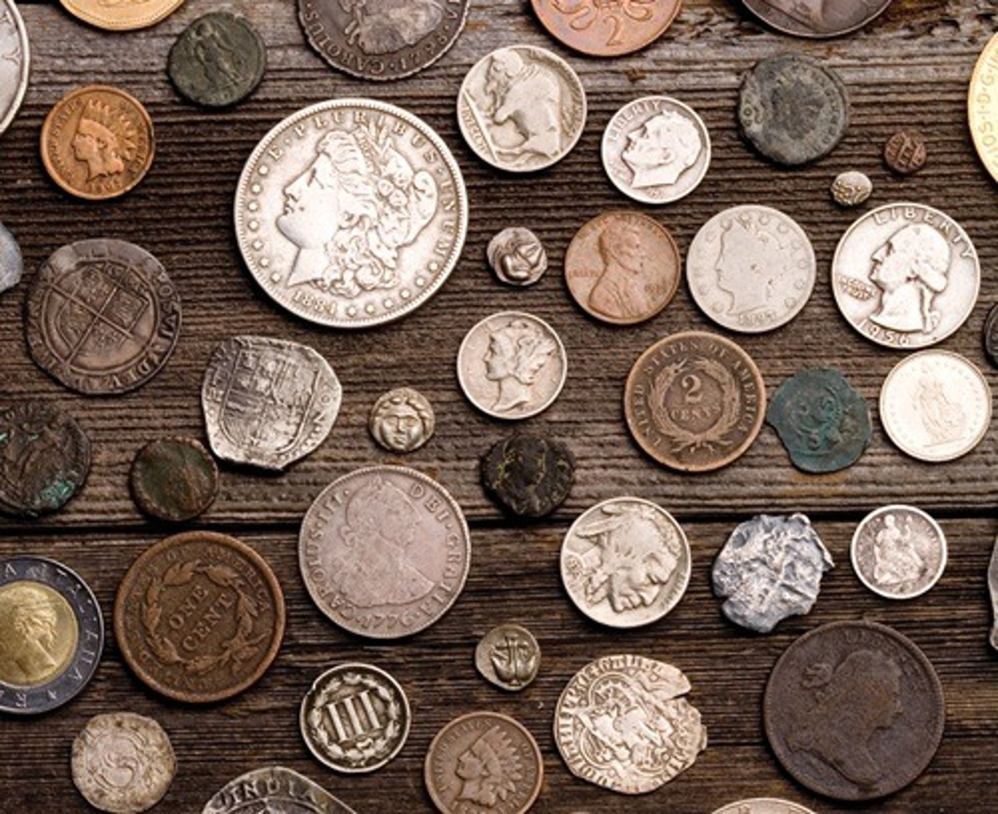 <p>(collecting English) đồng xu quý hiếm Ví dụ: He spends money collecting rare coins.</p>