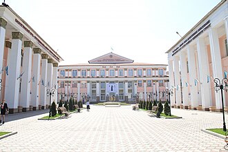 <p>Алма-Атинский медицинский институт</p>
