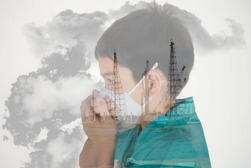 <p><strong>A harmful influence on.</strong> </p><p><em>Eg: While some people believe that these platforms have a harmful influence on young users.</em></p>