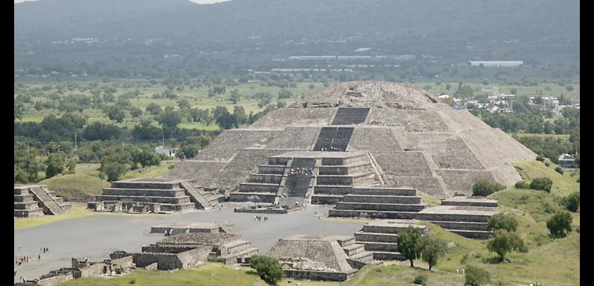 <p>100-450 CE</p><p>Teotihuacan, Central Mexico, Mesoamerica</p>