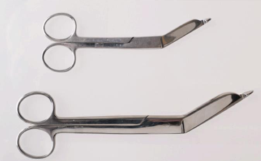 <p>Scissor</p>
