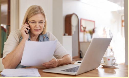 <p>Apply to + N(nơi/người nhận) (v)</p>