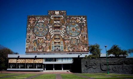 <p>UNAM Library </p>