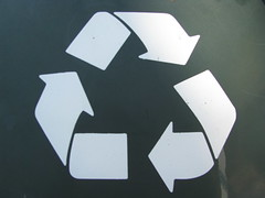 <p>(v): tái chế</p>