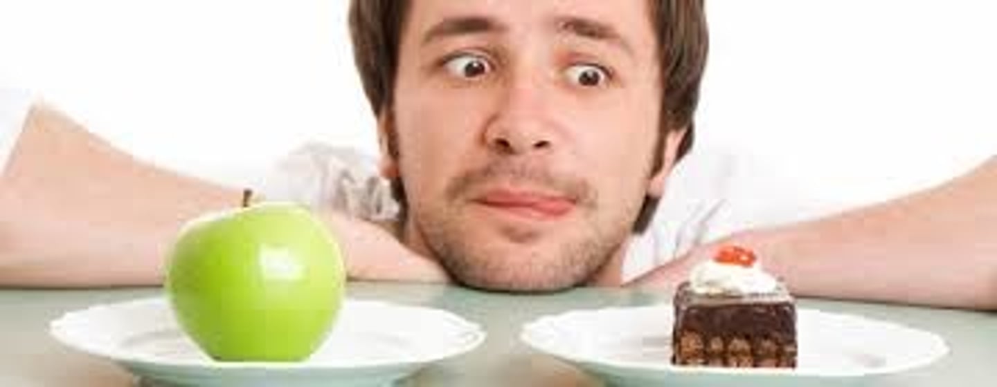 <p>TRANSLATION: испытывать потребность / желание</p><p>DEFINITION: To have a very strong, almost uncontrollable desire to do something.</p><p>EXAMPLE: Whenever my phone buzzes, I .................. check it immediately. Всякий раз, когда мой телефон вибрирует, я ИСПЫТЫВАЮ ЖЕЛАНИЕ сразу же проверить его.</p>