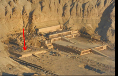 <p>Mentuhotep II’s Mortuary Complex at Deir el-Bahri </p>