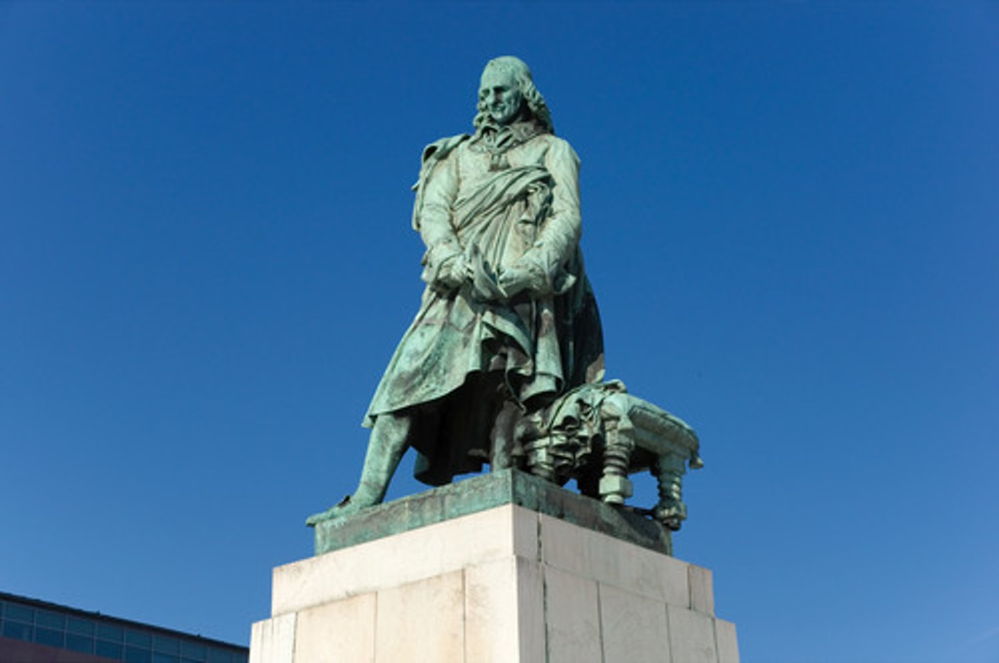 <p>пам'ятник</p>