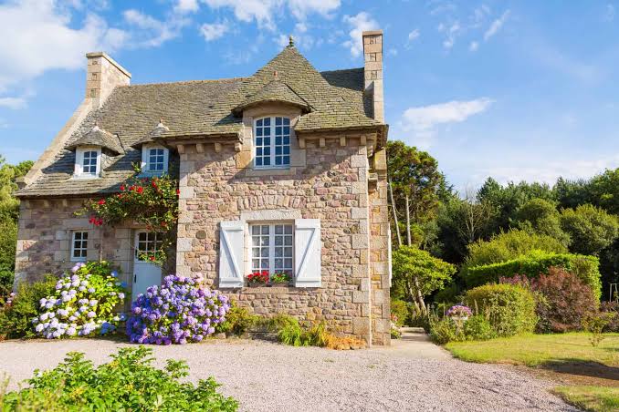 <p>cottage</p>