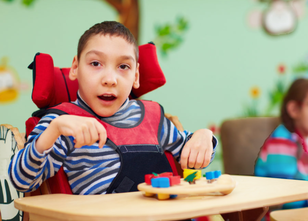 <ol><li><p><span style="color: rgb(225, 71, 71);"><strong>anoxia </strong></span>@ birth (lack O2 when born)</p></li><li><p><span style="color: rgb(143, 157, 42);"><strong>strabismus </strong></span>(cross eyed)</p></li><li><p><span style="color: rgb(39, 160, 70);"><strong>refractive </strong></span>disorders (needs glasses)</p></li><li><p>abnormal <span style="color: rgb(43, 153, 166);"><strong>speech rhythm/ articulation</strong></span></p></li><li><p>recurrent <span style="color: rgb(211, 73, 225);"><strong>seizures</strong></span></p></li><li><p><span style="color: rgb(60, 114, 169);"><strong>ADHD</strong></span></p></li><li><p><span style="color: rgb(83, 166, 34);"><strong>autism </strong></span></p></li></ol><p></p>