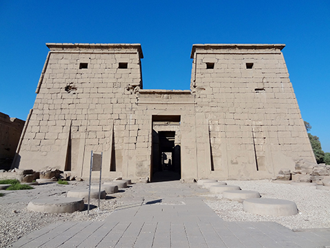 <p>What is the best term for the construction shown below?</p>