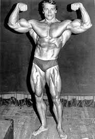 <p><span style="background-color: transparent;">Would you rather be really smart or really strong?</span></p>