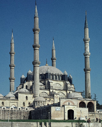 <p>Mosque of Selim II (84)</p>