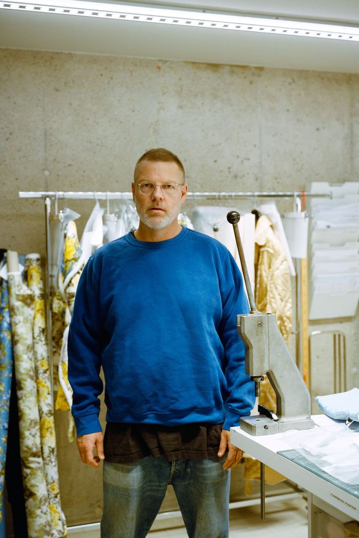 <p><strong>Founded</strong>: 1996, Stockholm (Sweden), Jonny Johansson (Sweden)</p><p><strong>Current Creative Director: </strong>Jonny Johansson (Sweden) (picture)</p><p><strong>History</strong>: Acne Studios was founded in 1996 in Stockholm, Sweden as part of the creative collective ACNE that focused on graphic design, film, production and advertising.In 1997, cofounder Jonny Johansson created 100 pairs of raw denim<sup> </sup>Jeans with red stitching and gave them away to friends and family. <em>Wallpaper*</em> and <em>Vogue Paris</em> quickly picked up on the popularity of the jeans and Acne Studios rapidly expanded their fashion offering outside of denim.</p>