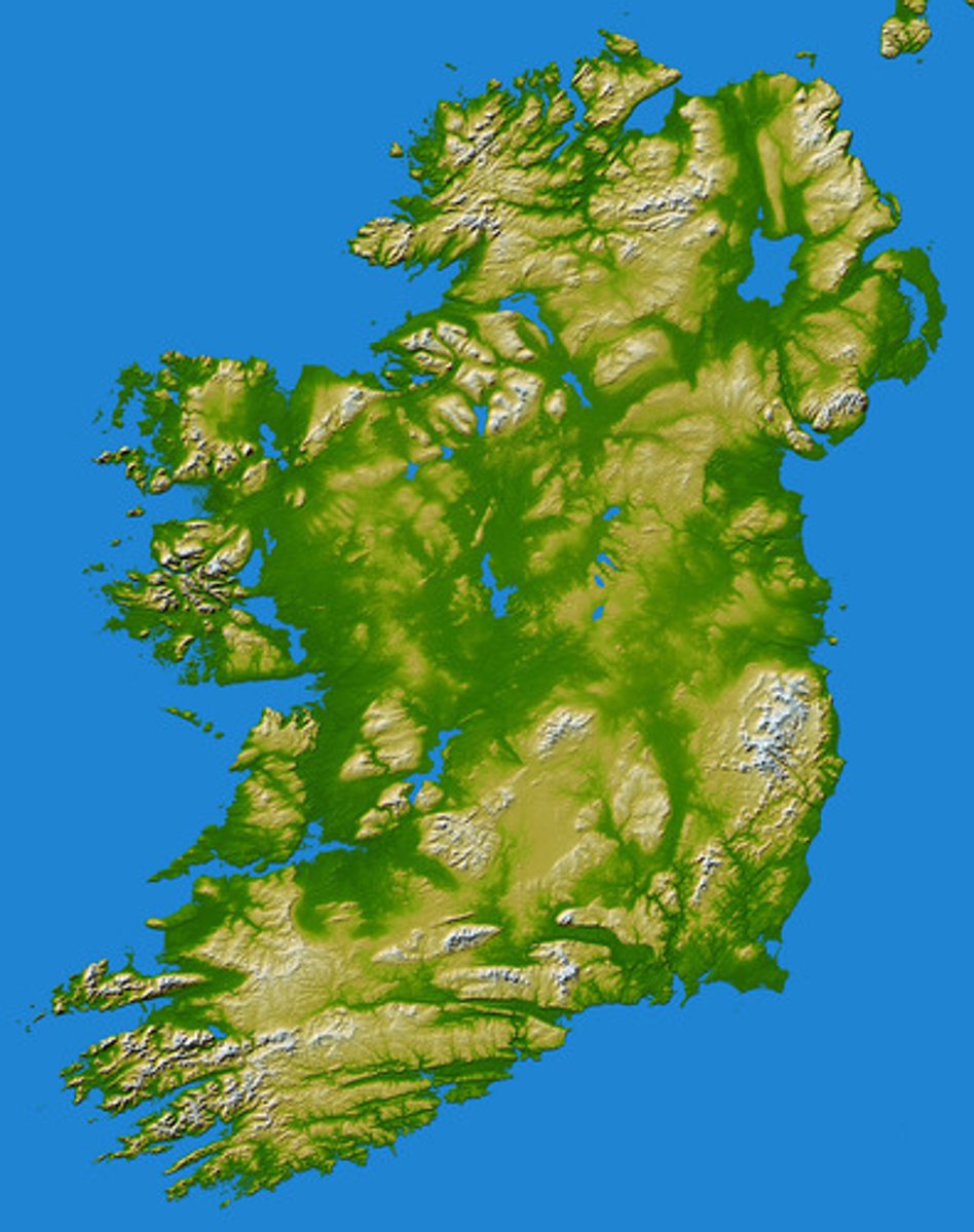 <p>l'Irlande, irlandais (2x)</p>