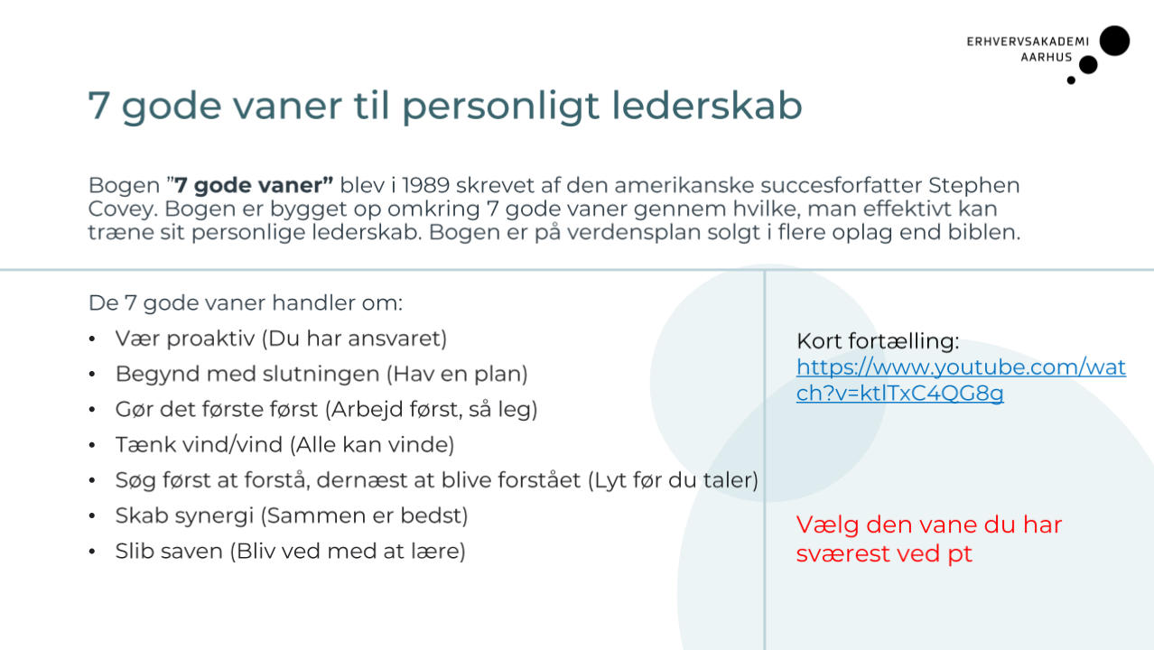<p>De “7 gode vaner” handler om <strong>personligt ansvar og effektiv adfærd</strong> (proaktivitet, prioritering og samarbejde), mens den psykologiske kontrakt handler om <strong>uformelle forventninger mellem medarbejder og organisation</strong> (tillid, gensidighed og oplevet retfærdighed).</p><p></p><p>Hvis den psykologiske kontrakt brydes, kan det føre til <strong>lav motivation og tillid</strong> (selv hvis de formelle rammer er på plads).</p>