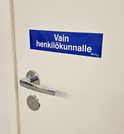<p>Vain henkilökunalle</p>