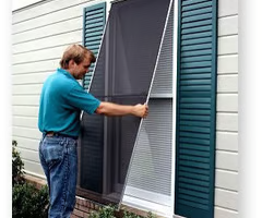 <p>without a window screen </p>