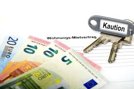 <p>tiền cọc, thế chân (khi thuê nhà, hoặc thuê cái gì đó) (n)</p>