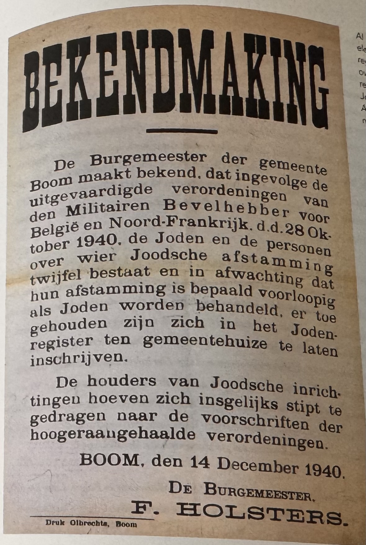 <p>[Zie afbeelding: bekendmaking burgemeester Holsters, december 1940] Wat toont dit document? </p>