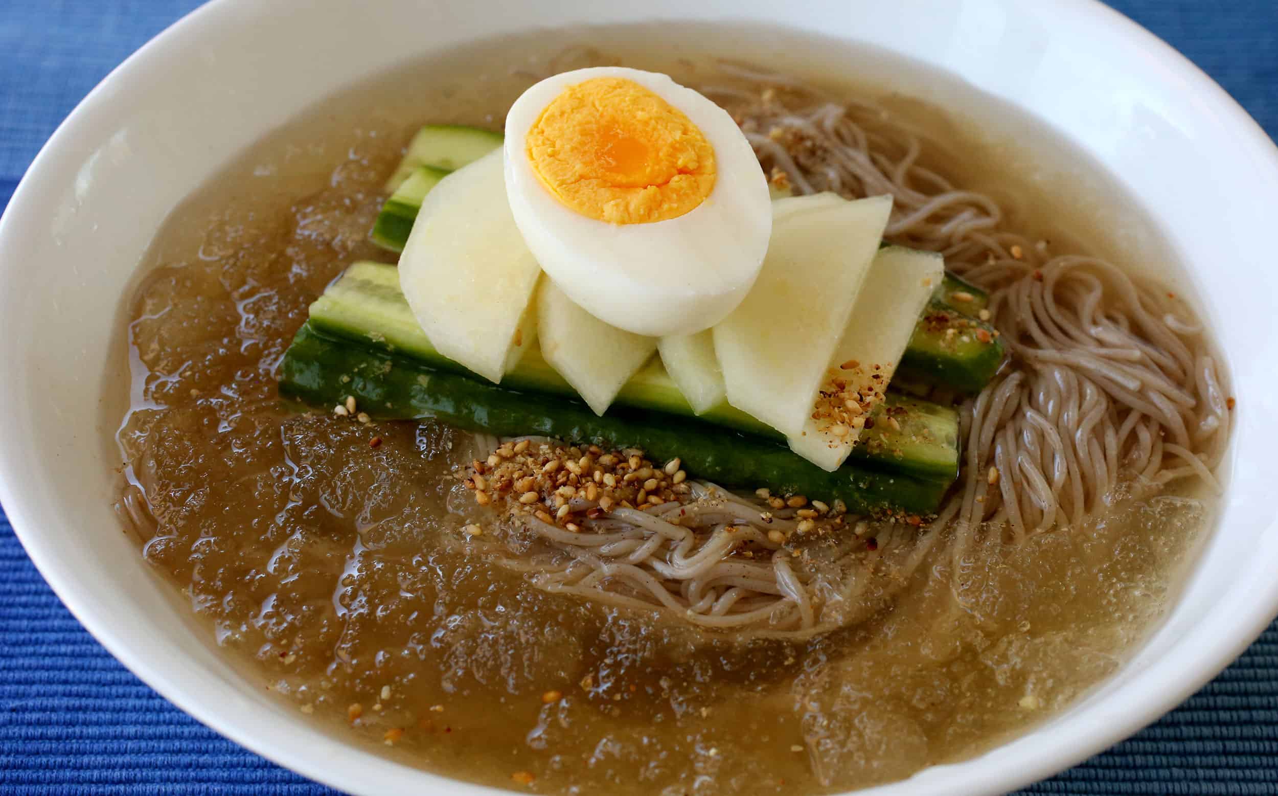 <p>냉면</p>