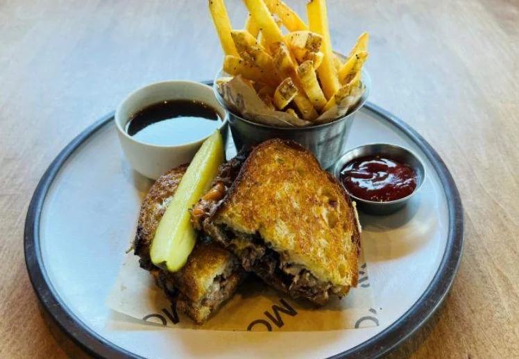 <p>short rib beef dip</p>