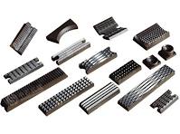 <p>Details: Replaceable, cross-hatched hardened tool steel inserts packed into manual tong jaws to bite into the pipe metal without slipping.</p>