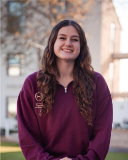 <p>Lily Campbell</p>