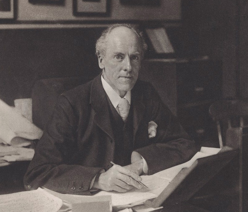 <p>Karl Earson</p>