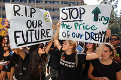 <p>demonstration, protest</p>