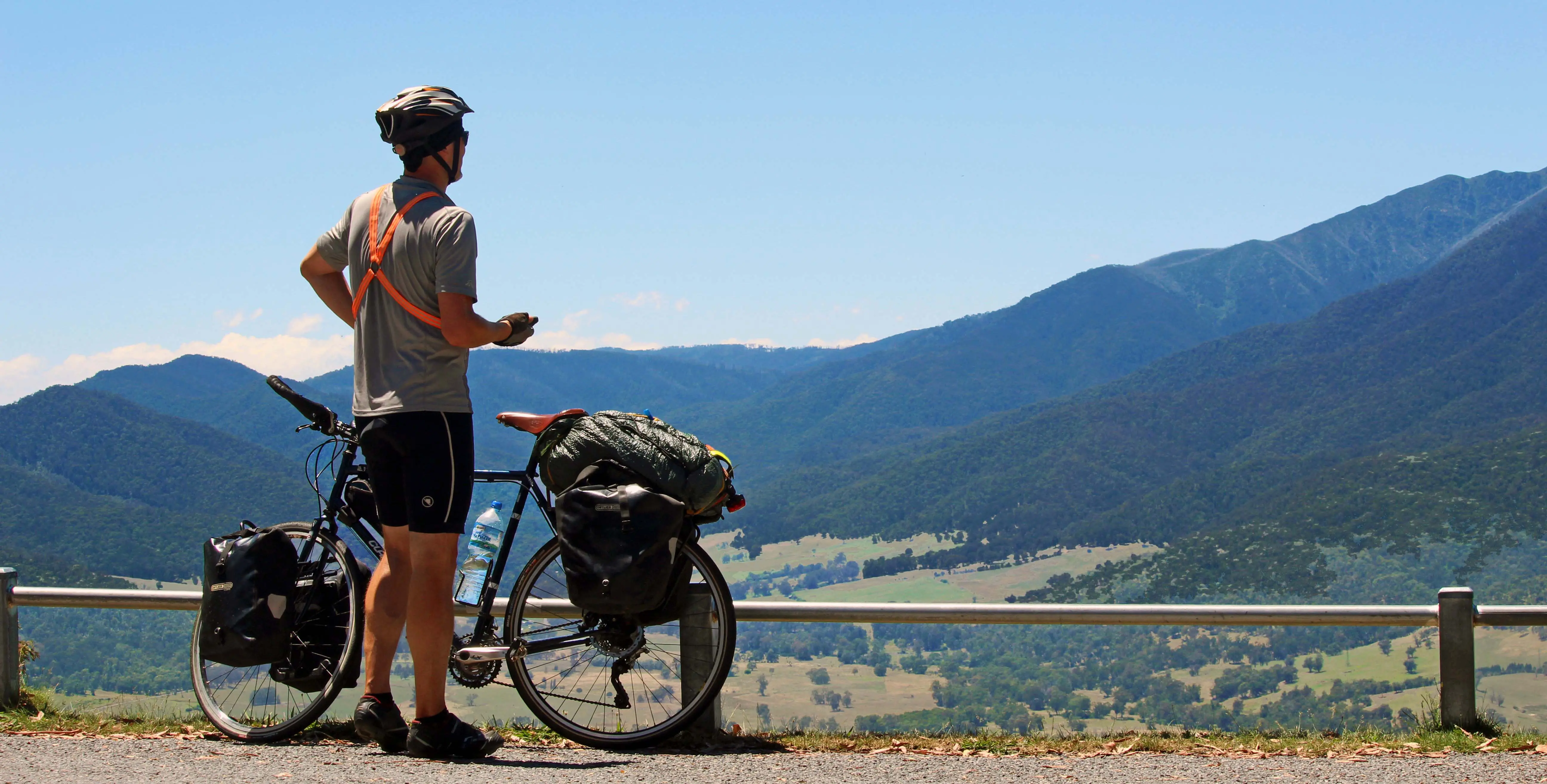 <p>I go off on my bicycle every morning in a new place</p>