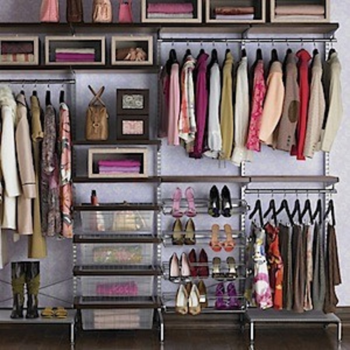 <p>closet, piece of stuff</p>