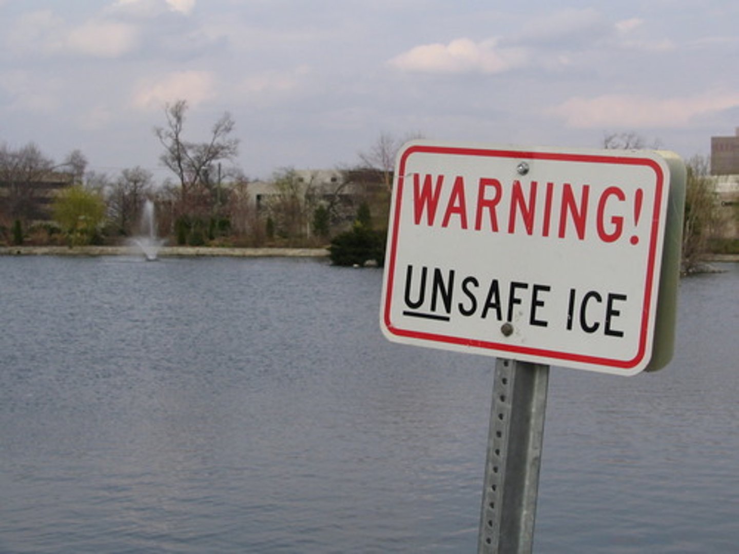 <p>unsafe</p>