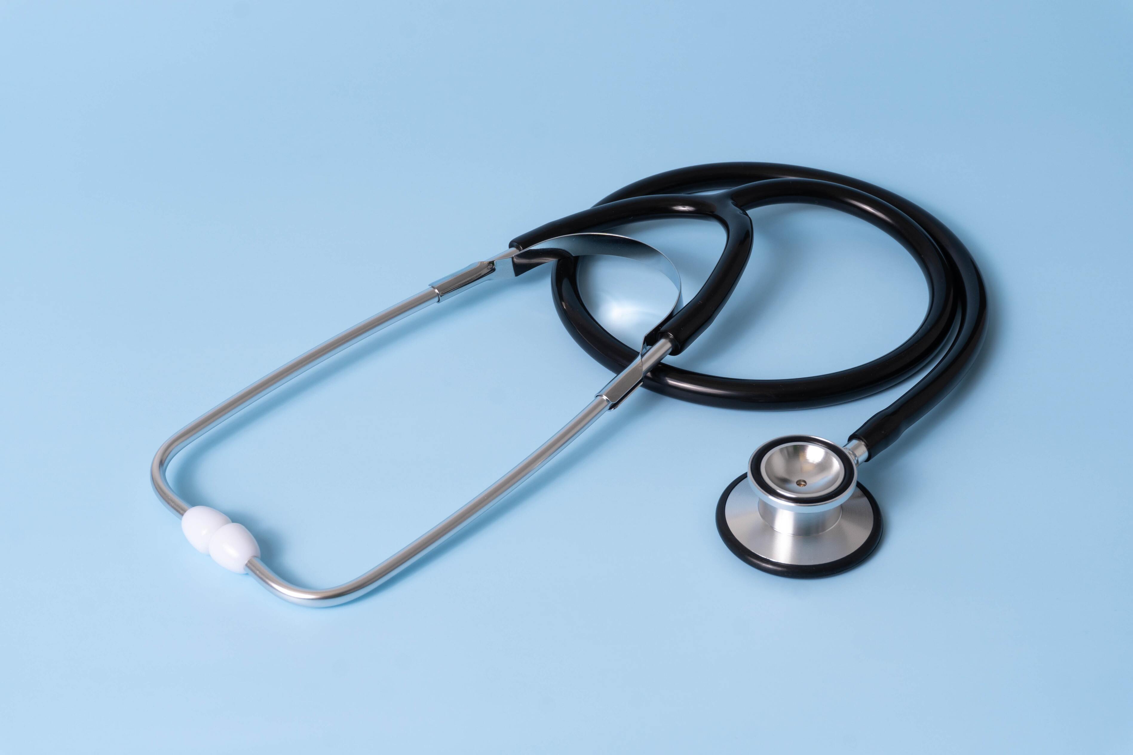 <p><strong>A stethoscope</strong> </p>