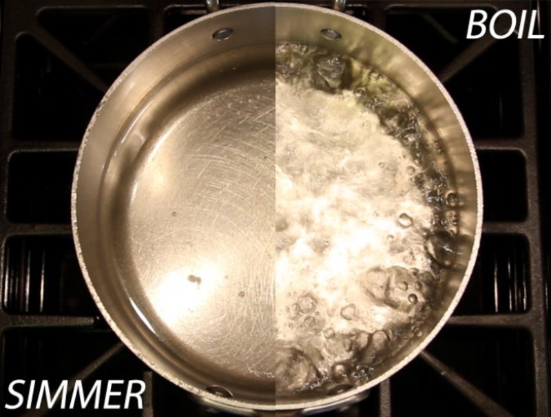 <p>simmer</p><p>(Simmer the soup for an hour.)</p>