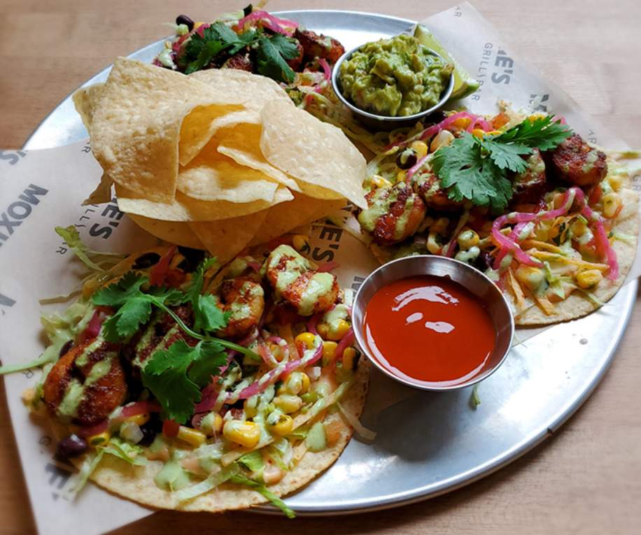 <p>blackened shrimp tacos</p>