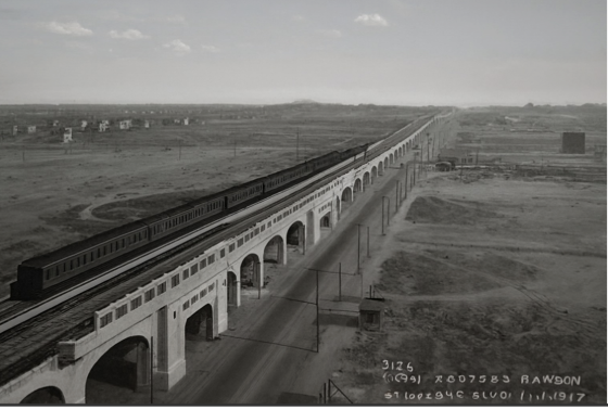 <p><span style="background-color: transparent;">The expansion of the Interborough Rapid Transit Company subway into Queens shows how mass transit reshaped metropolitan growth. Subway lines made it possible for people to live farther from city centers while commuting to work. From an urban studies perspective, this infrastructure enabled suburbanization and the expansion of metropolitan regions. Transit systems became key drivers of urban spatial organization.</span></p>