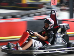<p>ich fahre</p>