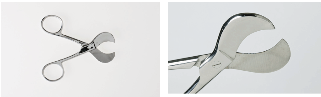 <p>umbilical scissors</p>