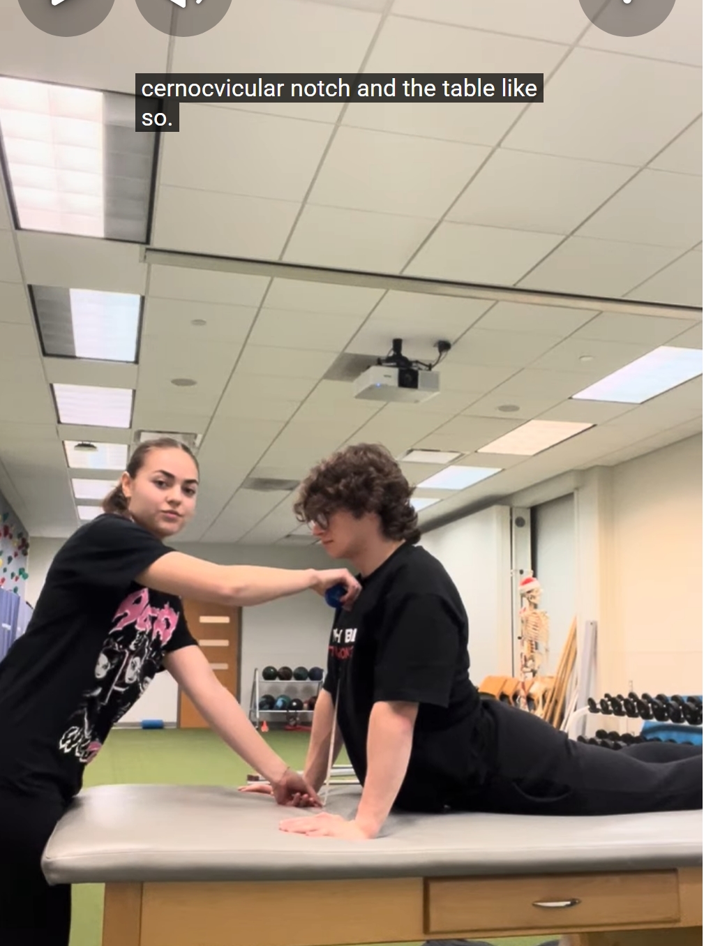 <p>keep your anterior superior iliac spine in contact with the floor and use your arm and shoulder muscles to raise the torso off the floor. I will measure the distancw from the suprasternal notch to the floor. </p>