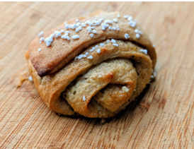 <p>Cardamom roll with orange filling</p>