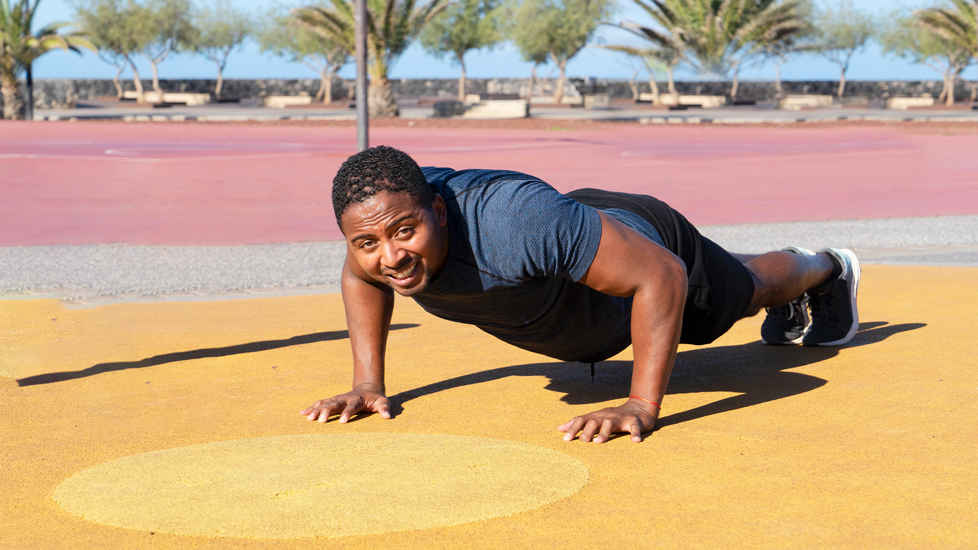 <p><strong>Press-up (n) </strong></p>