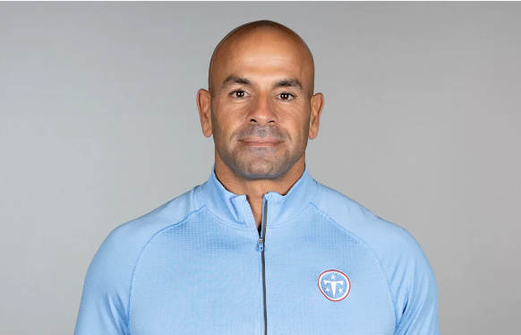 <p>Head Coach </p>
