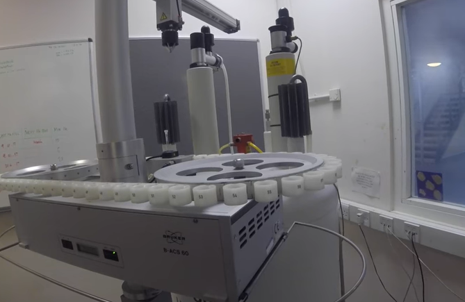 <p><span>How many different types of NMR machines were shown here in this video?</span></p>