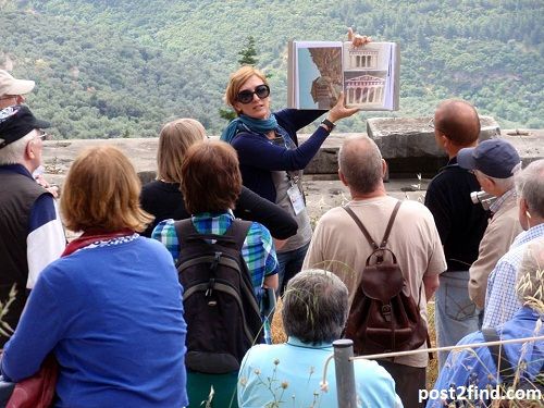 <p>Take a tour</p>