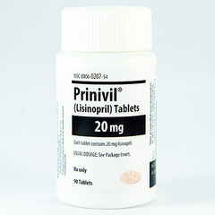 <p>lisinopril</p><p>ACEi</p><p>decreases mortality in HFrEF</p>