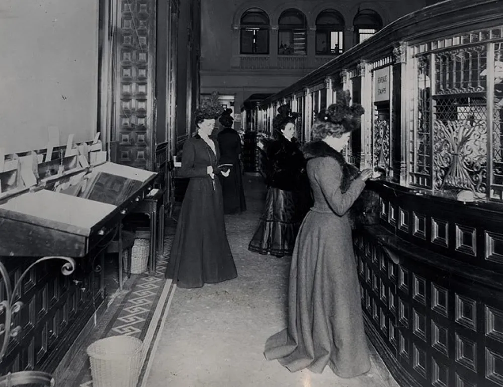 <p>A 1913 law that established the Federal Reserve System (the “Fed”), creating the modern central banking system of the United States to provide the nation with a safer, more flexible and more stable monetary and financial framework</p>