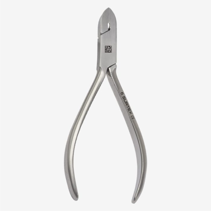 <p>Pliers on orthodontics used to trim thin ligature wires, elastic ties and soft pin wires </p>