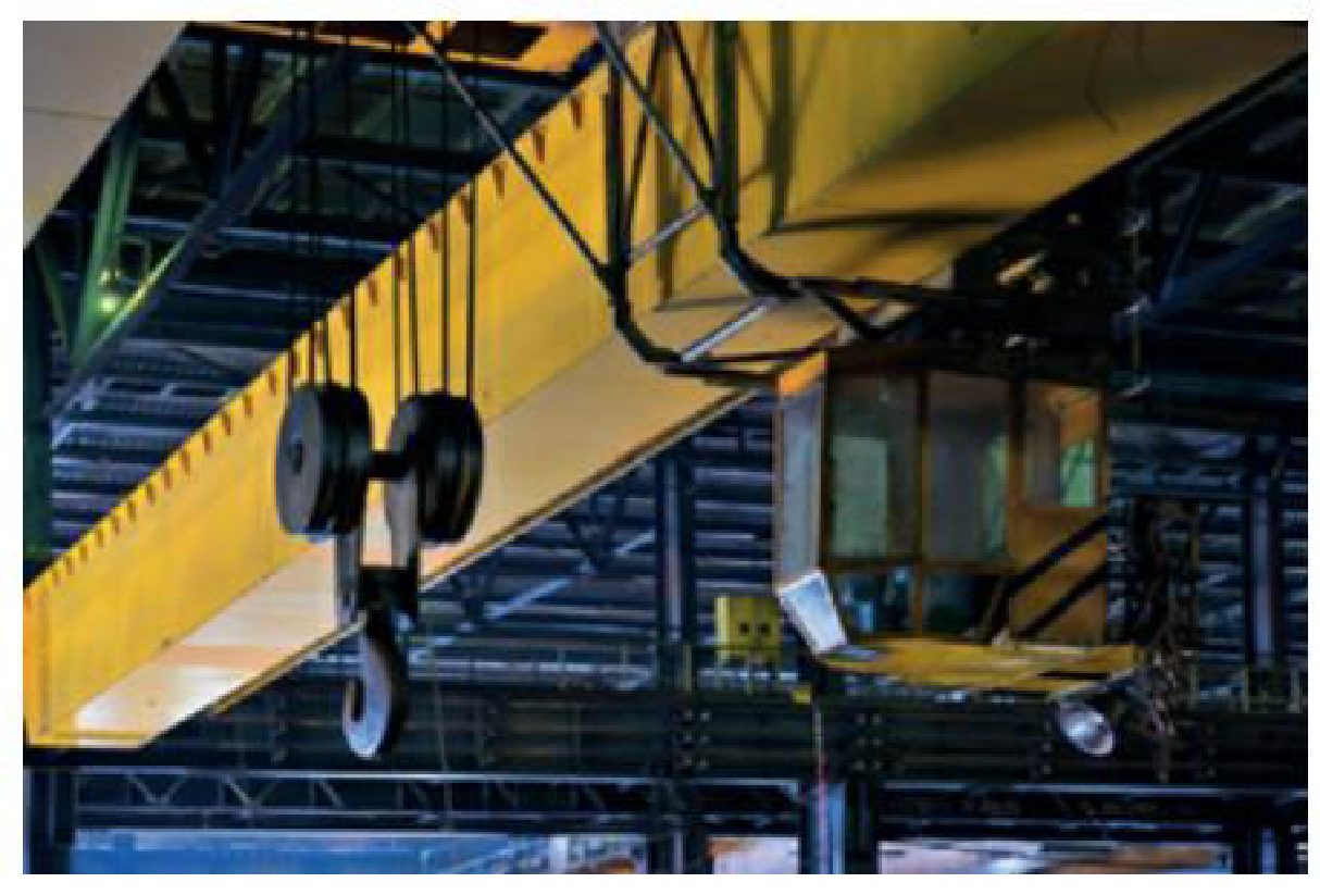 <ol start="26"><li><p><span><strong>Identify the lifting aid shown in the image. Describe a typical application for this device. </strong></span></p></li></ol><p></p>